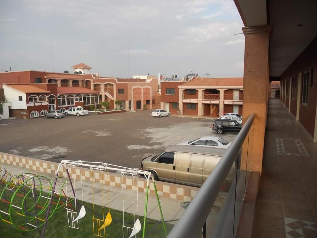 Hotel Los Vergeles Villa Hidalgo  外观 照片